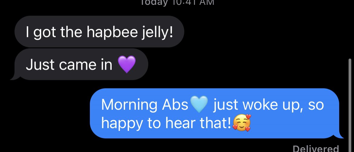 meegaaann_xoxo's tweet photo. Recommended #HAPBEE to Abs @abltgal since she also has super sensitive skin too🩵. 
Told her how I use it &amp; that there are SO many uses!! @TheCarlosPena @alexavega @HeffronDrive @kevingschmidt 
Got this text this morning that her @HapbeeCompany jelly arrived!🥰
Endless love!🫶🏻🫶🏻 https://t.co/9NJpsRbPlx