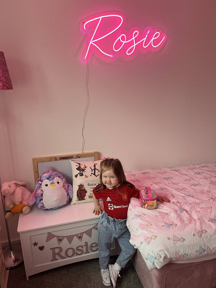 Molly1Bray's tweet photo. You’ll always be my biggest achievement💖 https://t.co/bJcVmuq7xf