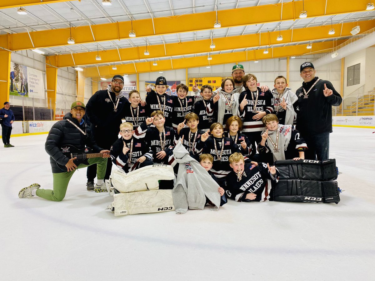 2012MNBLADES's tweet photo. Wonderful weekend with this team. So many amazing memories and so proud of these kids and coaches.
@BiosteelSeries Thank you for your southern hospitality!
#MNBLADES
#MusicCity2023
#BioSteelNextGenSeries https://t.co/JTGLlMVs3K