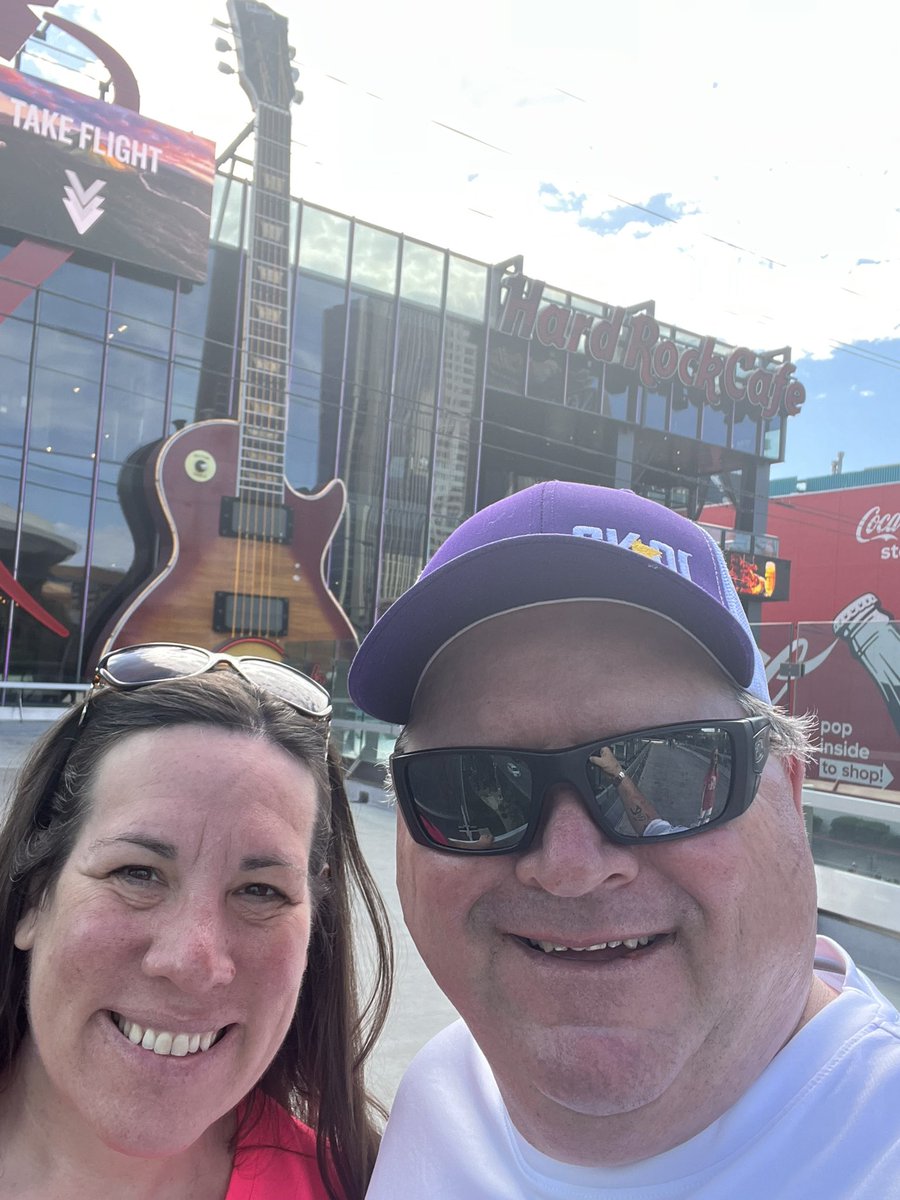 les_bragg's tweet photo. @1223Bolstad Went to Vegas instead! https://t.co/pQUYa0qTZ6