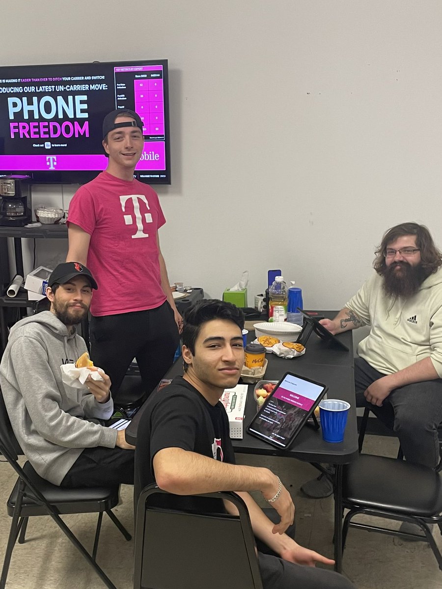 Nate Littlefield (@nlittlefield22) on Twitter photo Great time spent w our <a href="/CSource_Tweets/">Connectivity Source</a> Zionsville, IN team for the Phone Freedom Sunday Launch Huddle this morning…New In Two! #uncarrier move! <a href="/BryantKorey/">Korey Bryant</a> <a href="/jcbrandenburger/">Jason Brandenburger</a> Great time spent w our <a href="/CSource_Tweets/">Connectivity Source</a> Zionsville, IN team for the Phone Freedom Sunday Launch Huddle this morning…New In Two! #uncarrier move! <a href="/BryantKorey/">Korey Bryant</a> <a href="/jcbrandenburger/">Jason Brandenburger</a>