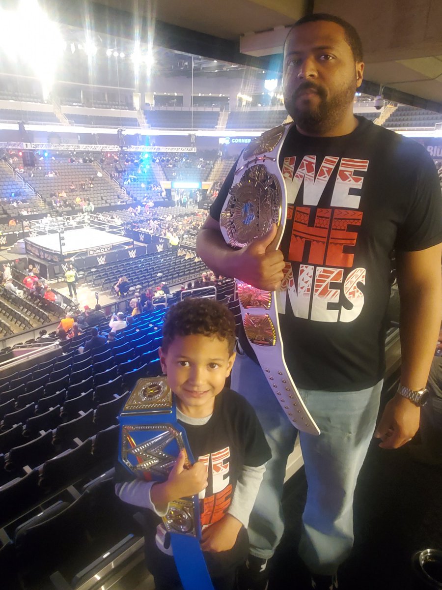 lwindsor85's tweet photo. Living the suite life with my boys tonight.

#WWEtoledo https://t.co/eeMnQasbNj