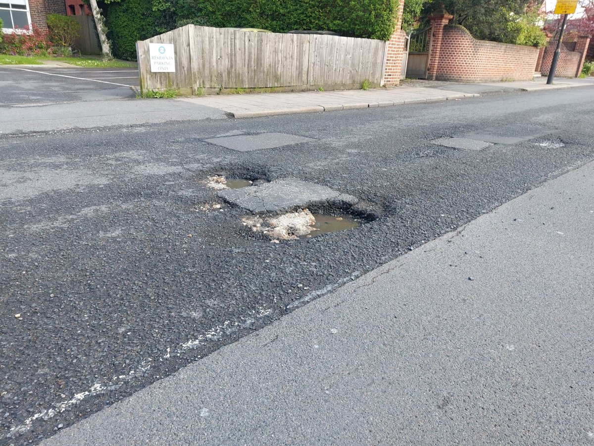 Neil Salt tweet media