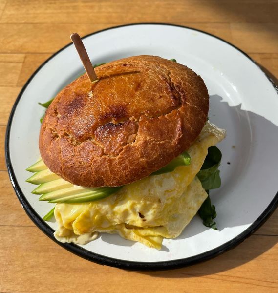 gfsocialite's tweet photo. Breakfast sandwich, a series 📷 📷 📷
📷 @nectarinegrove #glutenfree https://t.co/OAB2QStAjX
