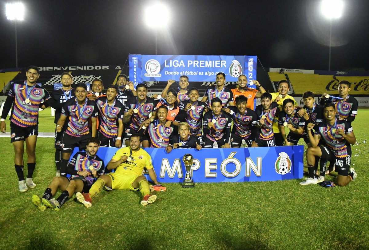 FMF's tweet photo. La FMF felicita al Club @AlebrijesOaxaca por obtener el título de Campeón en la Serie B del Torneo Clausura 2023 de la @LigaPremier_FMF. 

#FMFporNuestroFútbol https://t.co/pYmJ0cGsLt
