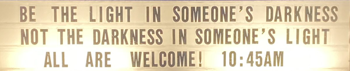runcamille's tweet photo. Seen this evening ✌️. https://t.co/Dhc4f0VsbC