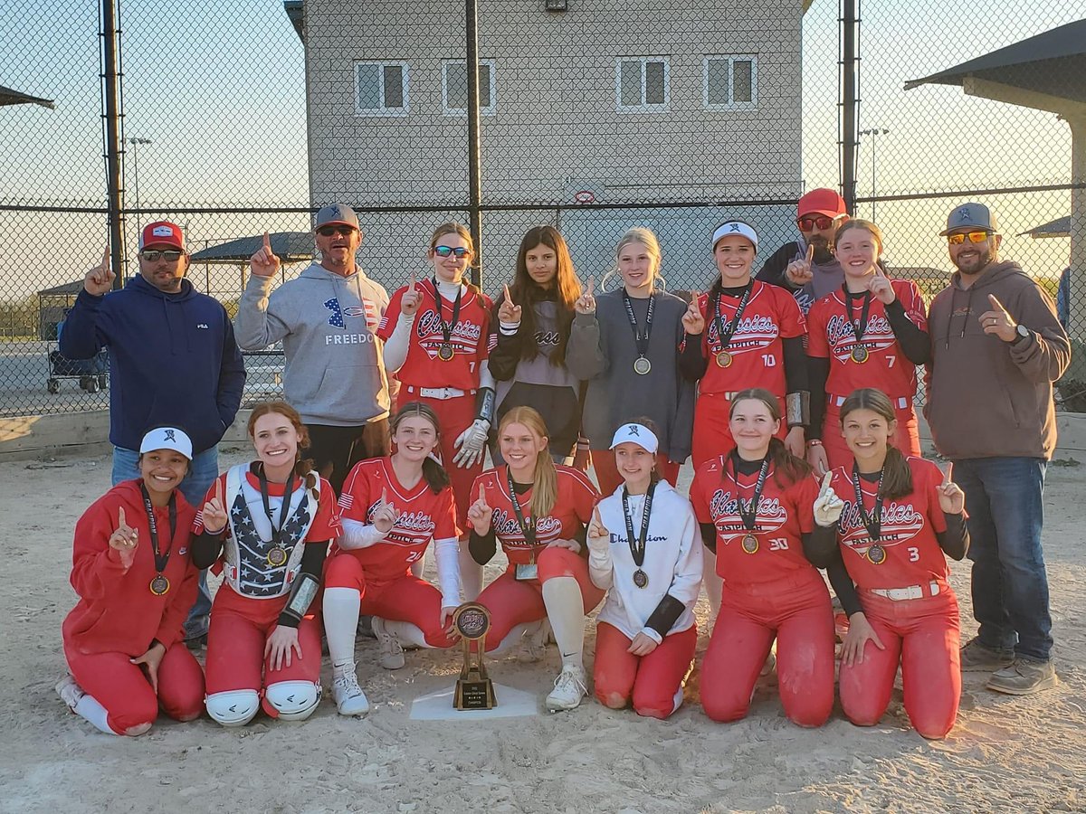 ClassicsPemKC's tweet photo. Easton Ghost 16A Champions! https://t.co/35MhiulHua