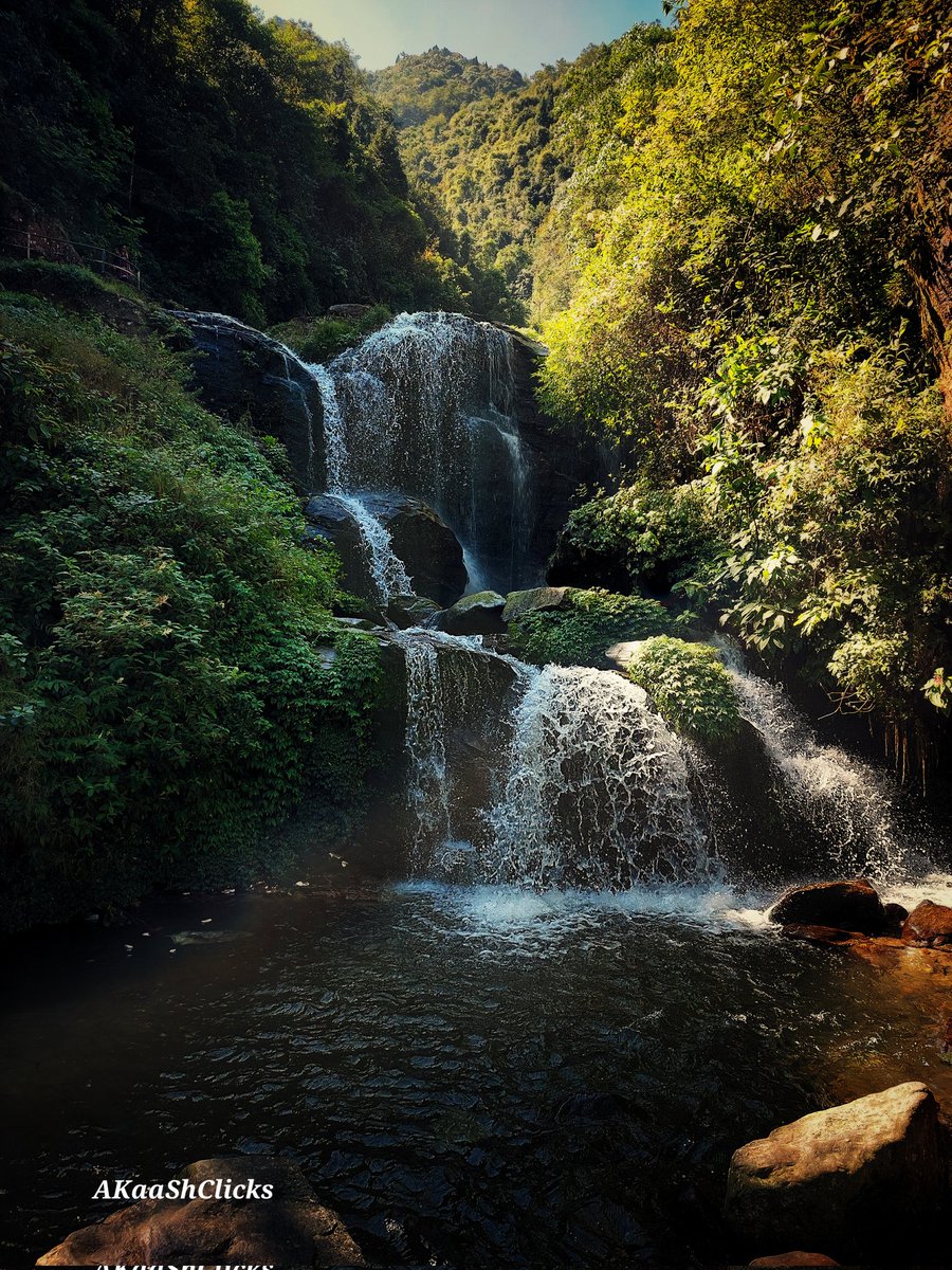imshouvik02's tweet image. LIFE IS LIKE A WATERFALL ALWAYS MOVING_
Darjeeling ♥️
@samsungindia @samsungmobile #A52s5G #waterpark #rockgarden #darjeeling #naturelovers #nature #naturephotography #viralpost #samsungphotography #darjeeling #darjeeling_diaries