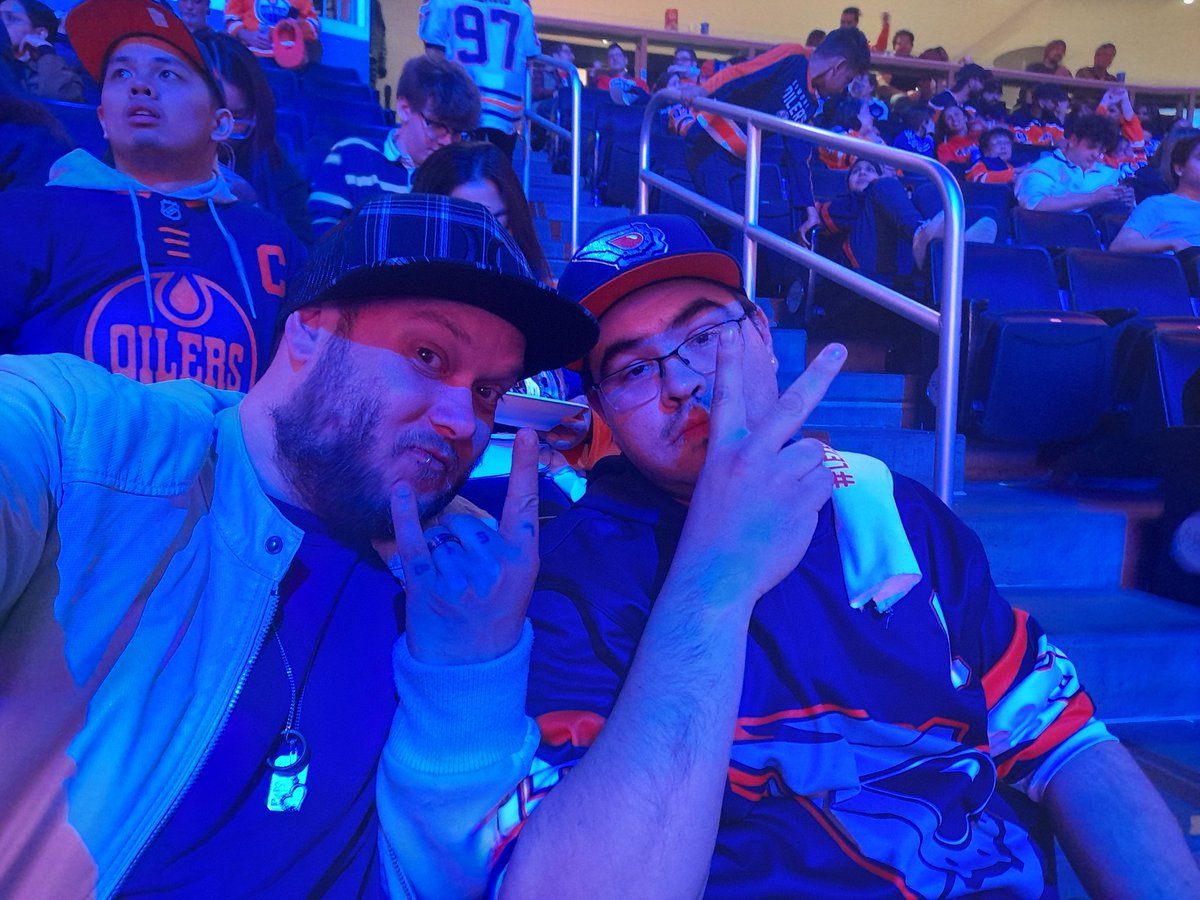 jamesofthejbb's tweet photo. #LetsGoOilers #overtime https://t.co/Za0XCRkxFT