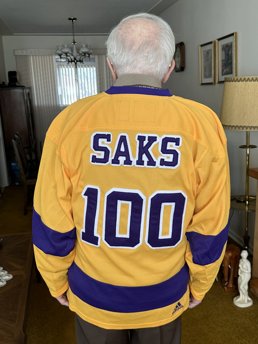 PicframePhil's tweet photo. @LAKings  Your oldest and biggest fan in  Oiler country. Just celebrated his 100th Birthday. Dean Saks! Sharp as a tack and still driving! https://t.co/5QXV4marD6