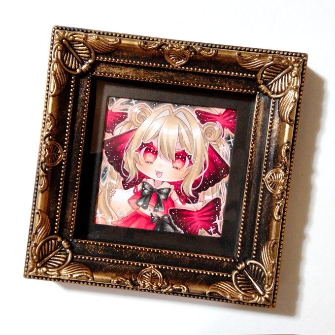 「open mouth picture frame」 illustration images(Latest)｜2pages