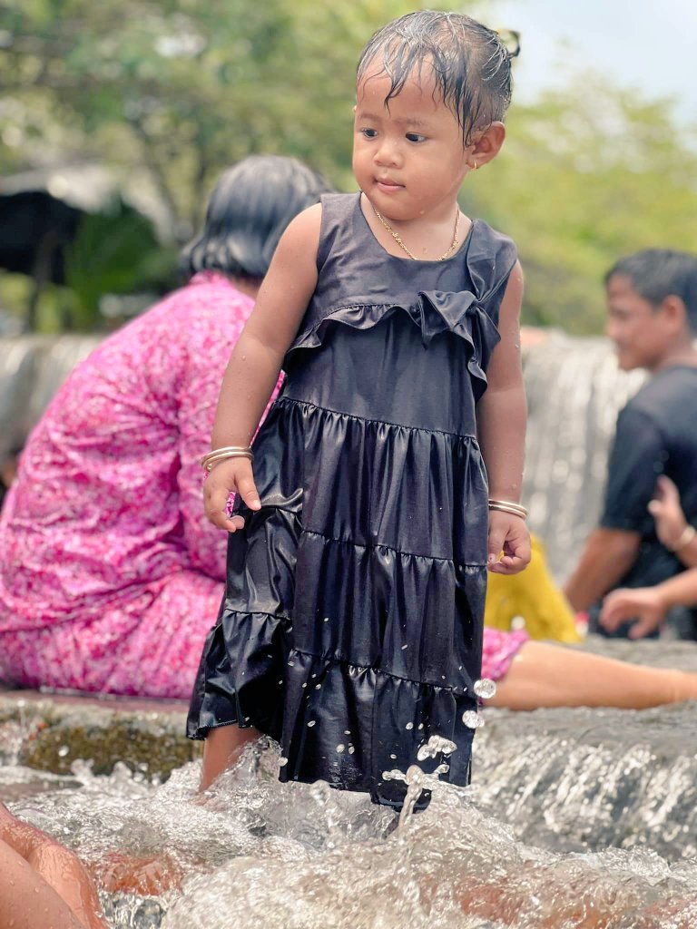 SuyVirak's tweet photo. ឆ្នាំនេះអត់បានដើរលេង😞 https://t.co/YPUkity6CH