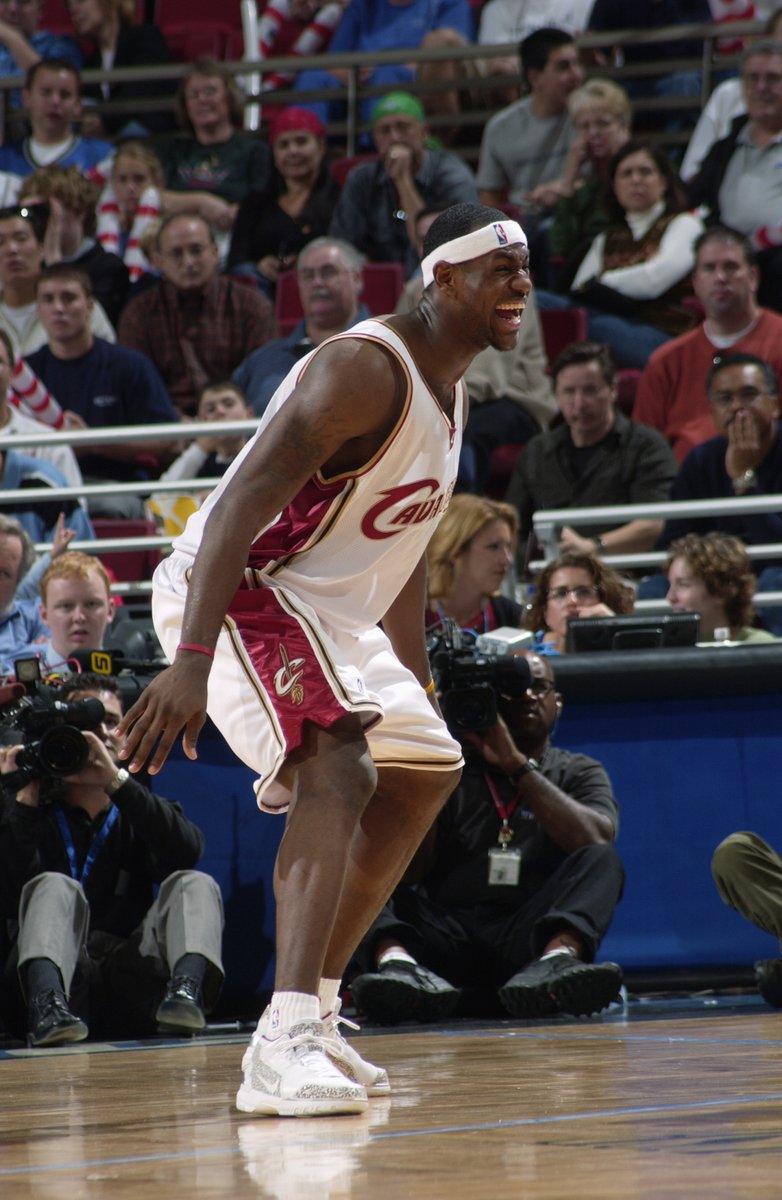 ESPNInsights's tweet image. With 34 points tonight, Anthony Edwards has recorded his 5th 30-point game in his postseason career. 

This passes Kobe Bryant for the 2nd-most by players age 21 or younger. Only LeBron James, with 8, has more.