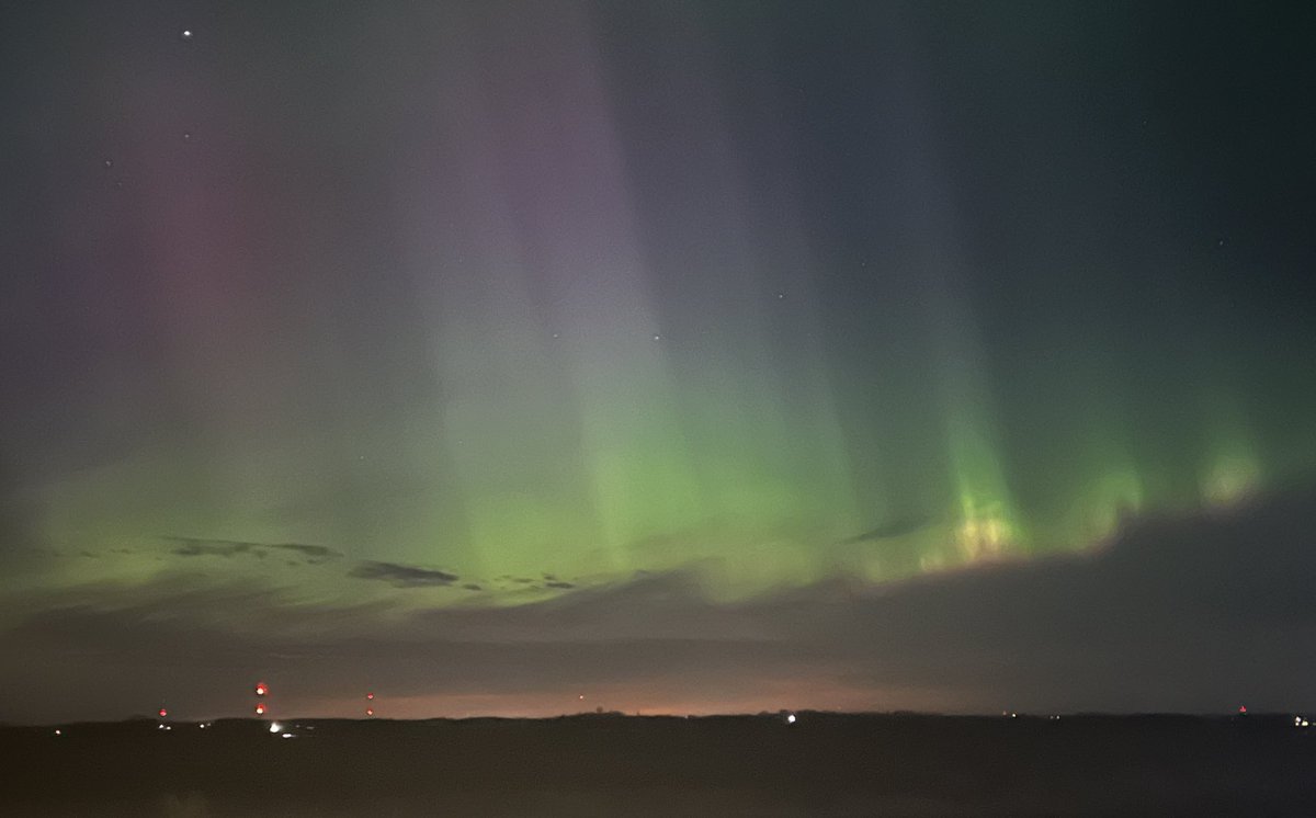 #AuroraBorealis over #RochMn this evening.