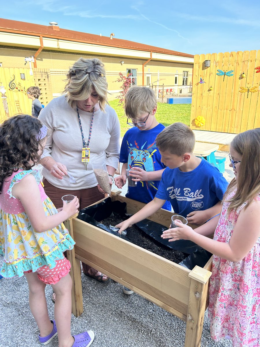 Montina Carver Sharp tweet media