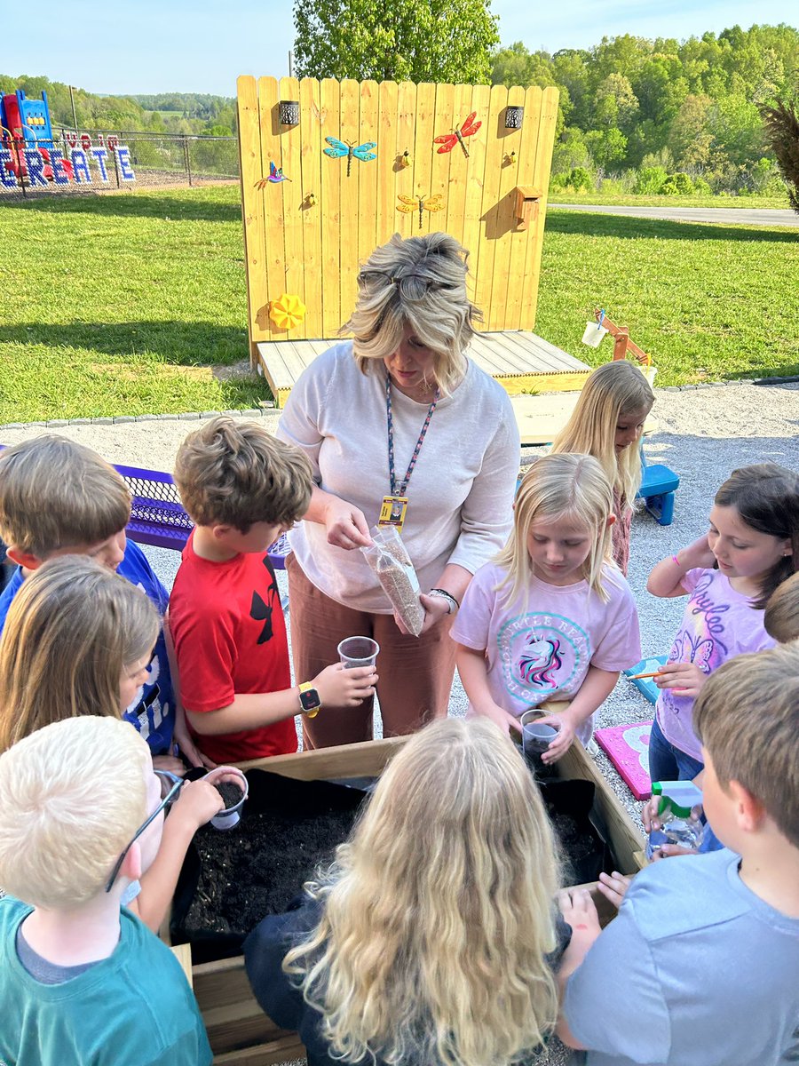 Montina Carver Sharp tweet media