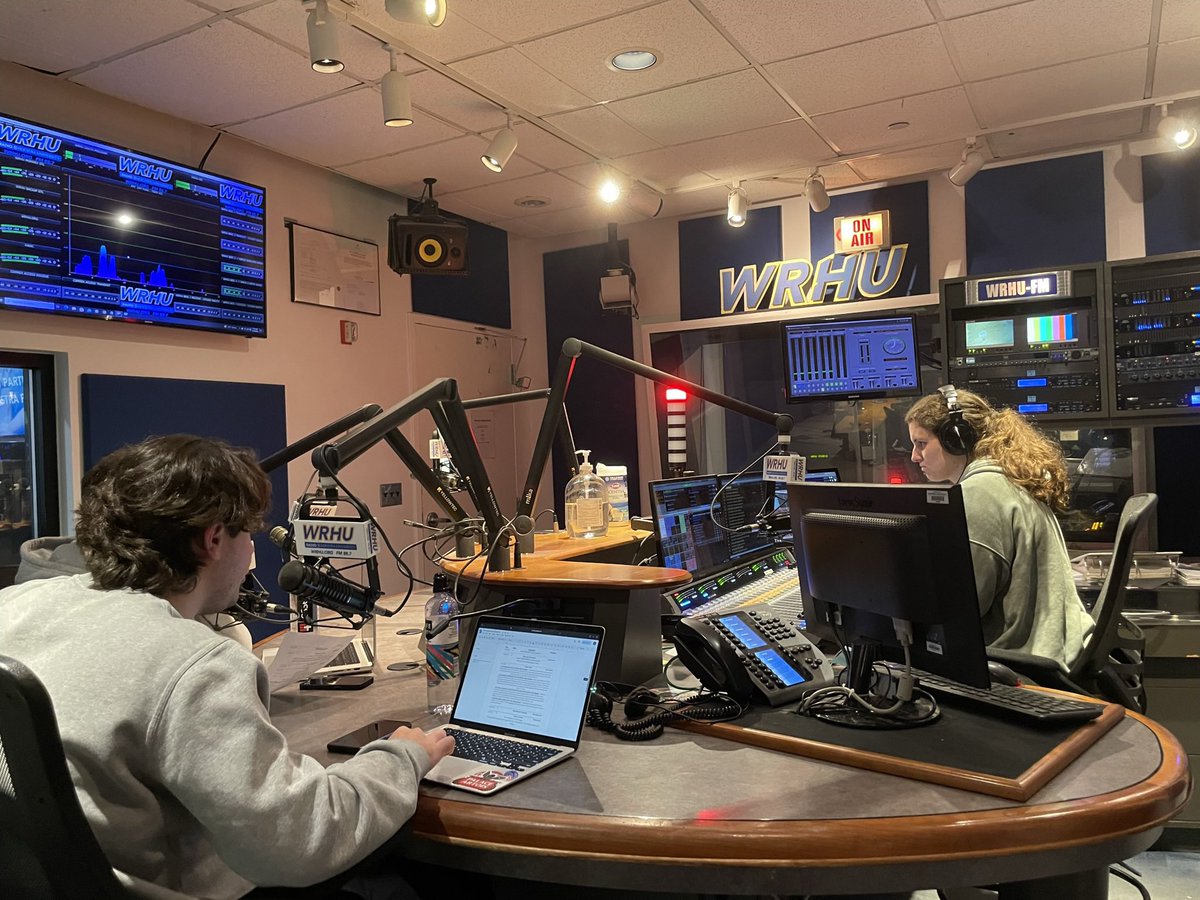 Do you hope to participate in live radio broadcasts in college? At WRHU you can! Tune into The Locker Room and listen to all the latest in Hofstra Sports brought to you by our very own students right here on 88.7FM WRHU!