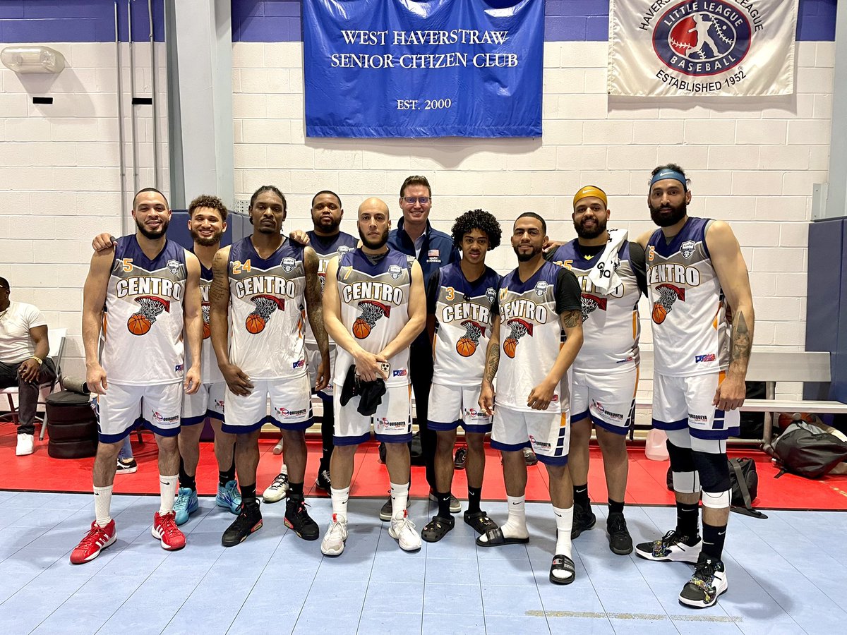 Wonderful time in #WestHaverstraw this afternoon where we attended one of the Quisqueya tournament’s basketball games. Congratulations to today's winner, Centro!

Tiempo maravilloso en #WestHaverstraw esta tarde donde asistimos a uno de los juegos de baloncesto del torneo