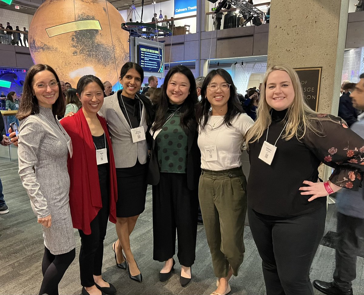 Celebrating #AANAM at the Museum of Science in Boston in good company! <a href="/PittNeurology/">Pitt Neurology</a> <a href="/MRavishankarMD/">Mathura Ravishankar</a> <a href="/yiliyili1234/">Yi Li</a> <a href="/katiederm/">Katie</a> <a href="/AANmember/">American Academy of Neurology</a> <a href="/upmcneuro/">UPMC Neurology Residents</a>