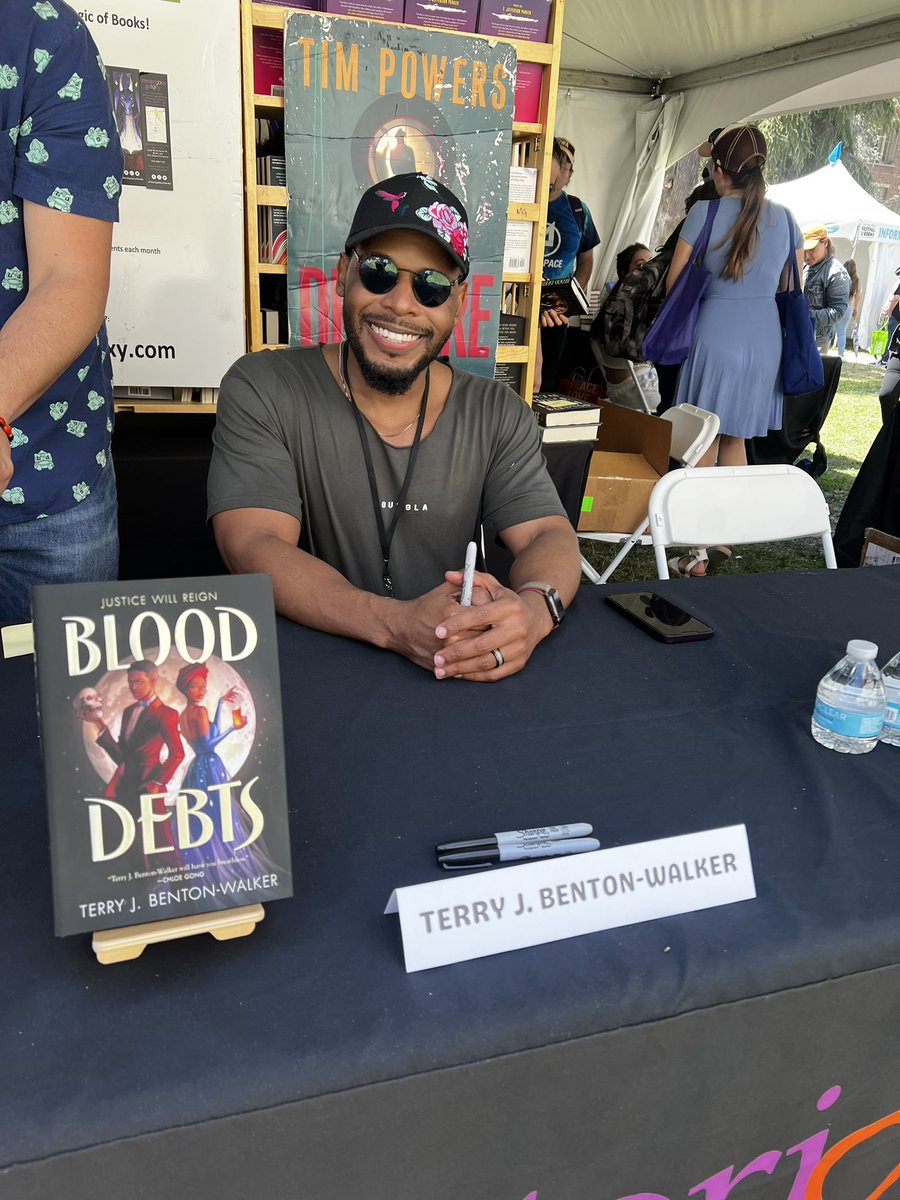 TLA and the LATFOB this week were the perfect close to my BLOOD DEBTS launch tour! Every single person who came to see me or supported in any way, I appreciate you so very much!!