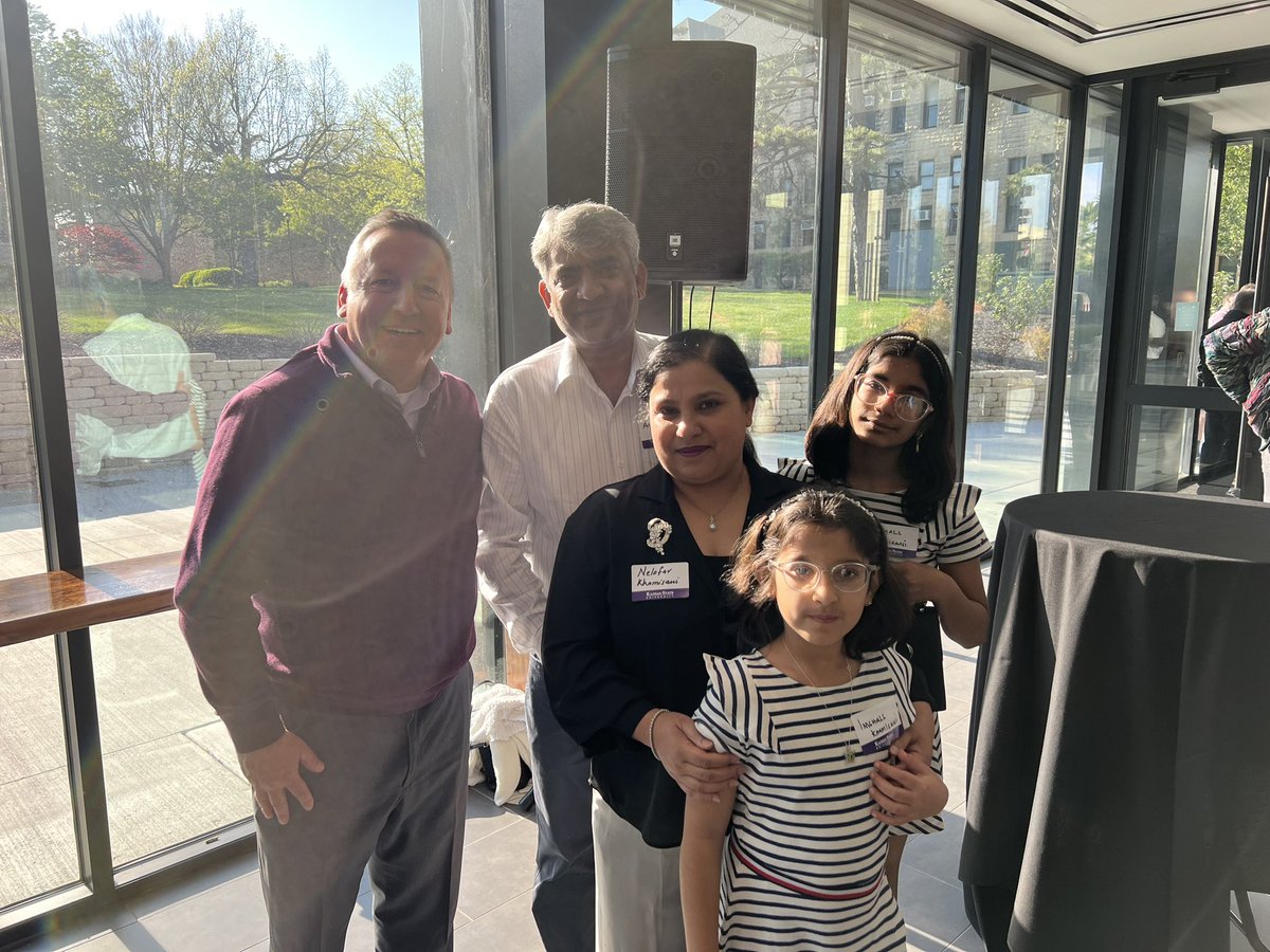 NelofarKhamisa1's tweet image. Met was the president Kansas State University Richard Linton.
It was an honor to meet with him! #coekstate #kstatealumni #issskstate #sindhiassociationofnorthamerica #kstate #pakistan #education #pakistaneducation