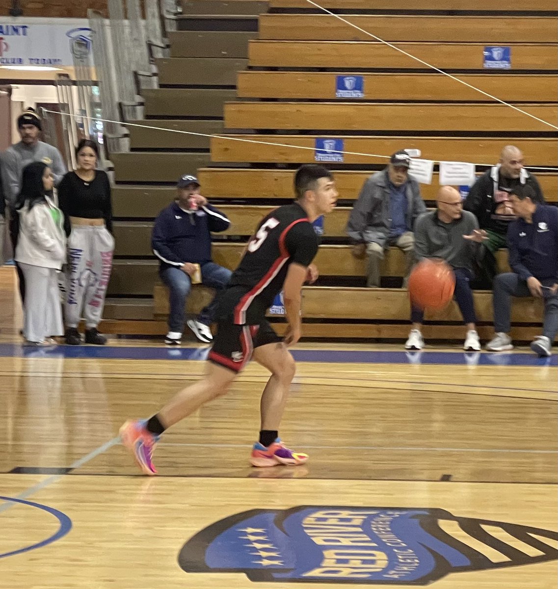 Churchill Basketball tweet media
