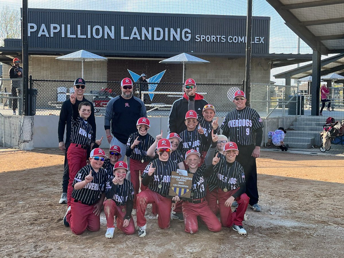 Grand Island Riverdogs 10U Red having fun winning AAA/Major Omaha Storm Chasers Classic.