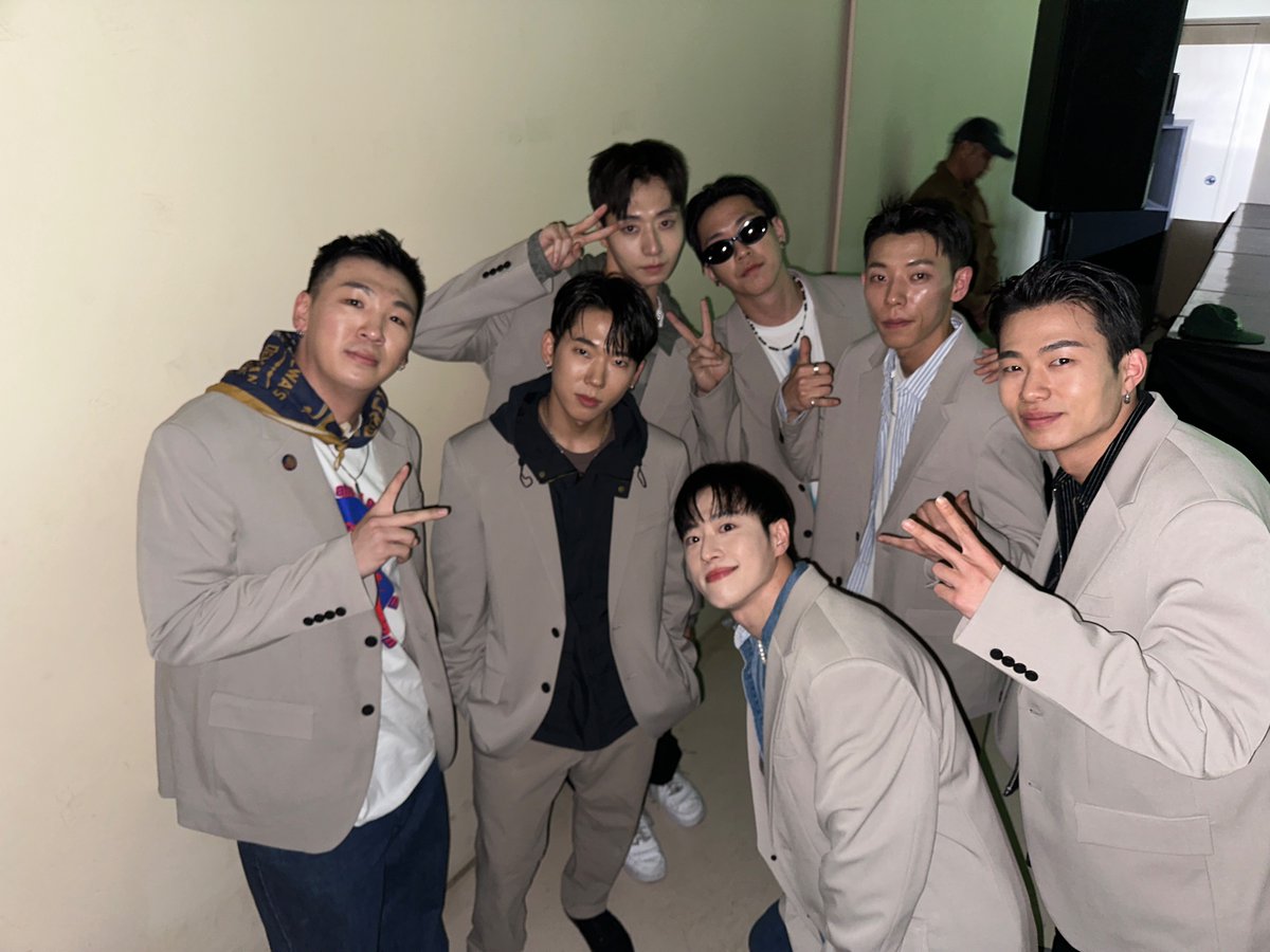 feeldog_bpnn's tweet photo. 🩵 

#뱅크투브라더스
#Banktwobrothers https://t.co/lb1xOPPe50
