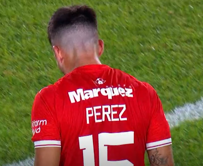MisticaIFC's tweet photo. BASTA DE ESTOS MOGOLICOS QUE VIENEN A COBRAR FORTUNA, JUEGAN PARA EL ORTO Y TAPAN A LOS PIBES DEL CLUB. 

Que no juegue nunca mas el burro de mierda este, Costa o Quiroga. Dejen de dañar a Indepediente con sus negocios manga de forros. https://t.co/ahDRpqJ0As