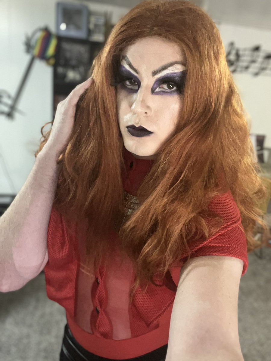 The finished look, we’re still raising money for the ACLU Foundation if you wanna stop by