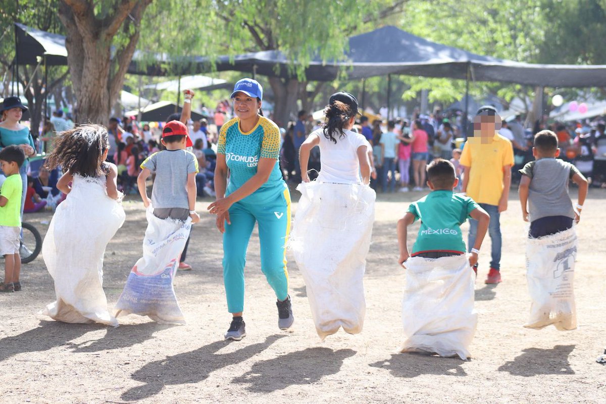 municipio_leon's tweet photo. Con la celebración del #DíaDeLaNiñez en el #ParqueExplora comenzamos las actividades de la #SemanaDeLaNiñez, queremos que todas las familias leonesas disfruten y puedan compartir con nosotros la mejor de sus sonrisas #SomosGrandes #SomosFuertes #SomosLeón https://t.co/lOfhTw1O2X