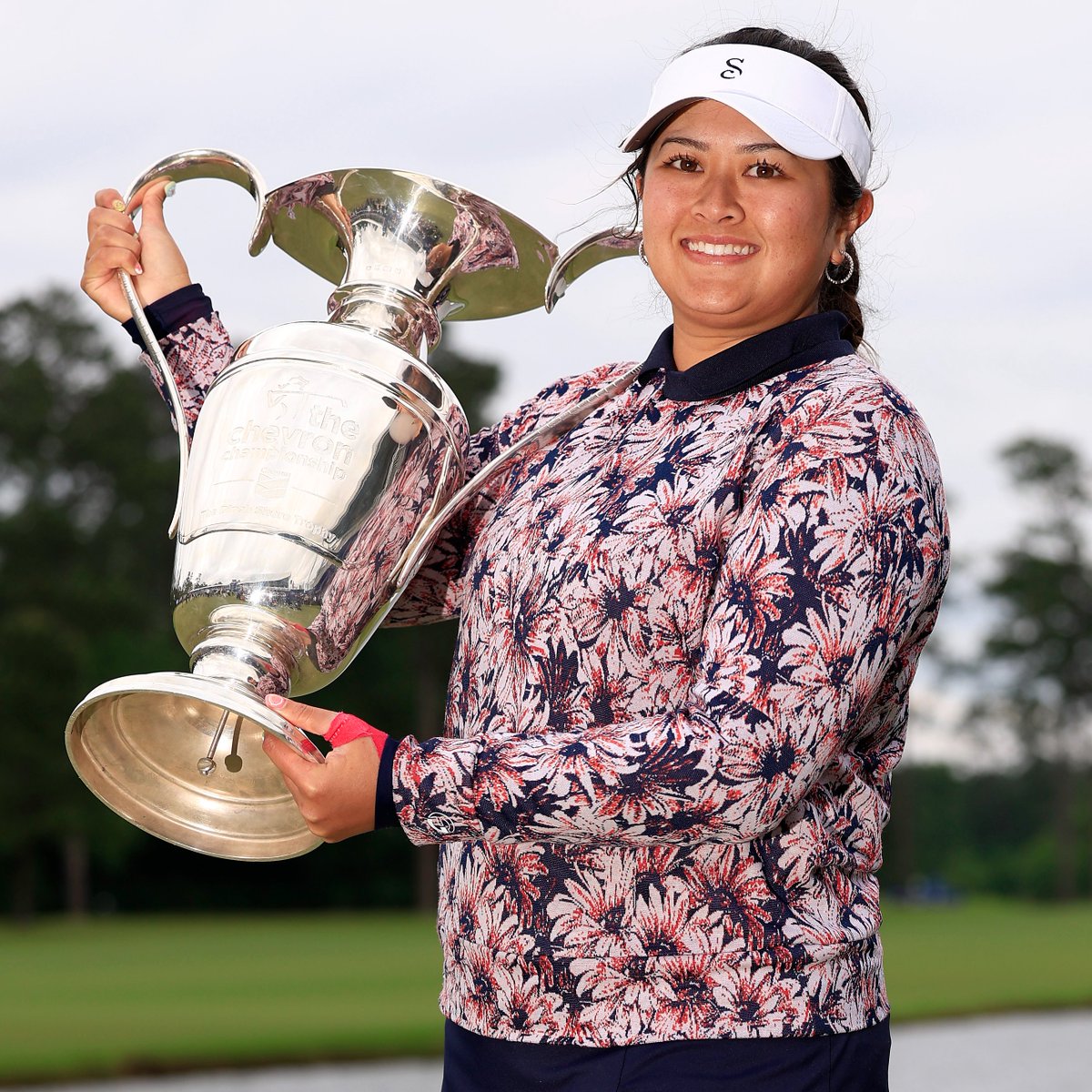 LPGA's tweet photo. Lilia Vu only made one cut during her rookie LPGA Tour season in 2019. 😳

Vu spent the 2020 and 2021 seasons on the @EpsonTour, where she won three times and re-qualified for the LPGA Tour.  ⛳️

She's now won twice on Tour in 2023 and is a major champion. 🏆

Never give up. https://t.co/Dsik8adwOG