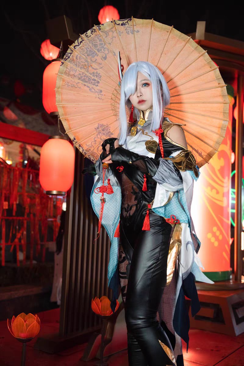Rolecosplay's tweet photo. 「この赤紐で魂に枷を加え、殺意を抑制するよう仙人たちに釘を刺された。我との同行を恐れないのであれば…良かろう。ならば我の手を握るがいい。」
cn:@北北知我意
ウイッグ▶️https://t.co/w0YcO5amLg
#原神 #申鶴 #コスプレ #LEMAIL https://t.co/HcBmCRB8LF