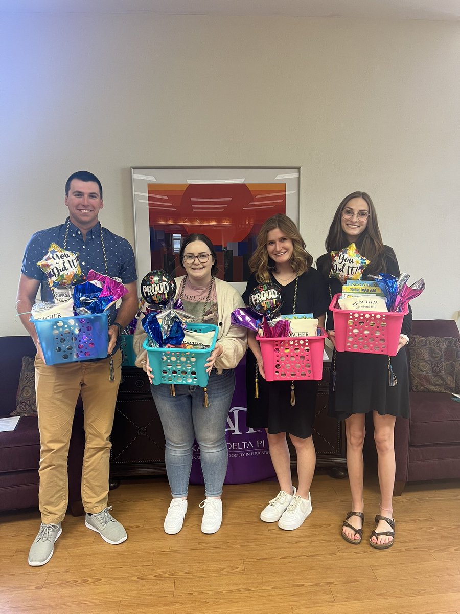 mac_kdp's tweet photo. Tonight at our last KDP meeting of the year, we installed our new officers and recognized our graduating seniors! 🎓

A HUGE thank you to all of our members for the work that they put in this year. ❤️ https://t.co/yoRE6TnYsg