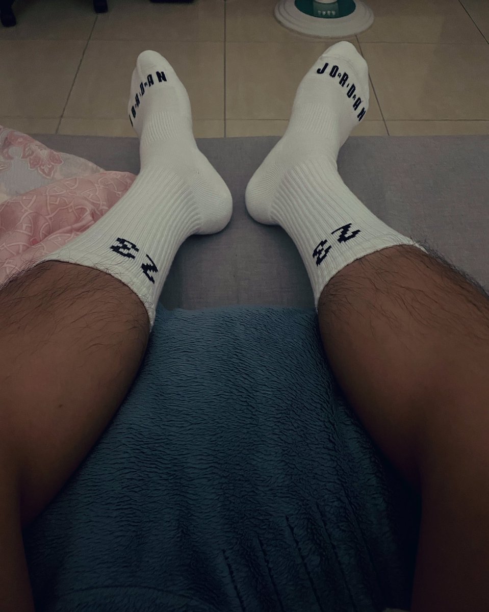 這雙襪子好好看❤️