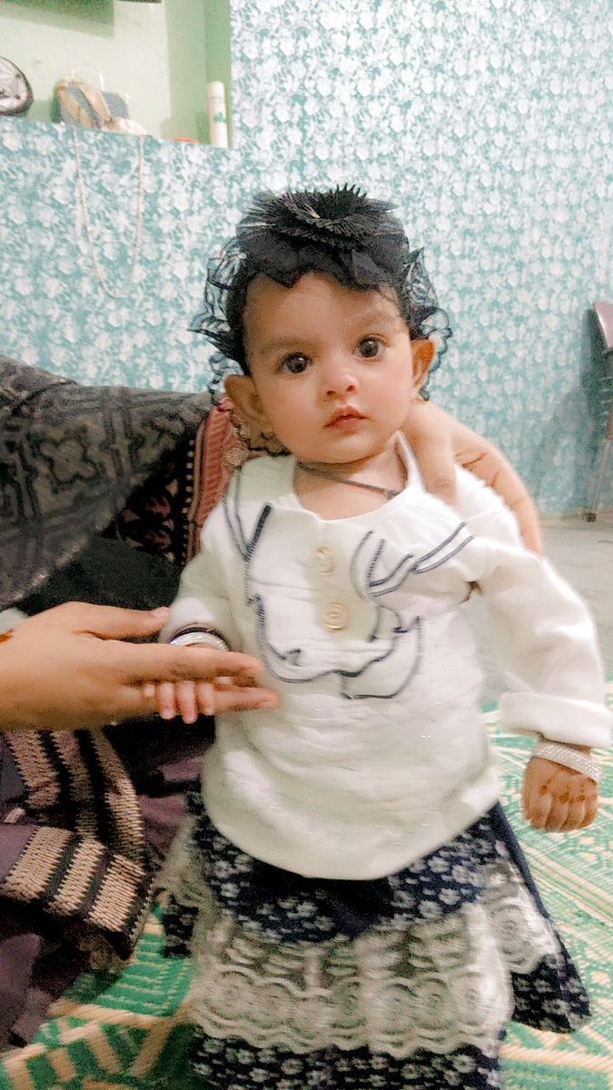 ChrmaliT's tweet photo. @ChrmaliT lovely dughter❣️😍2nd eid https://t.co/kenPVRwegr