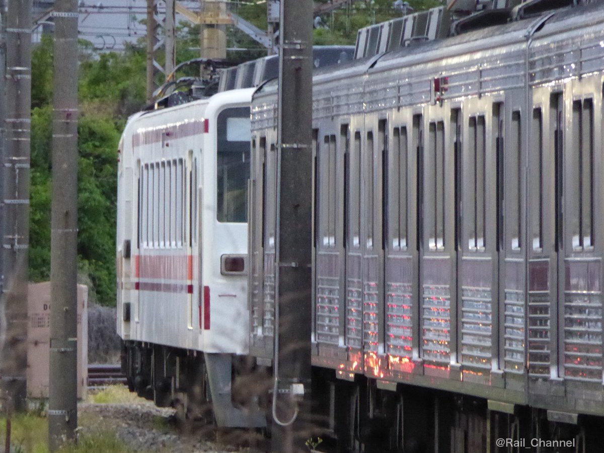 Rail_Channel's tweet photo. 2023.4.24の #春日部支所
#61103F は塗装途中で入換をしたようで。#11257F の前に居たのが、今は #11609F の前に
#野岩鉄道 #6050型 #10000型 #11601F #11602F #10030型 https://t.co/u92Dn6zHrY