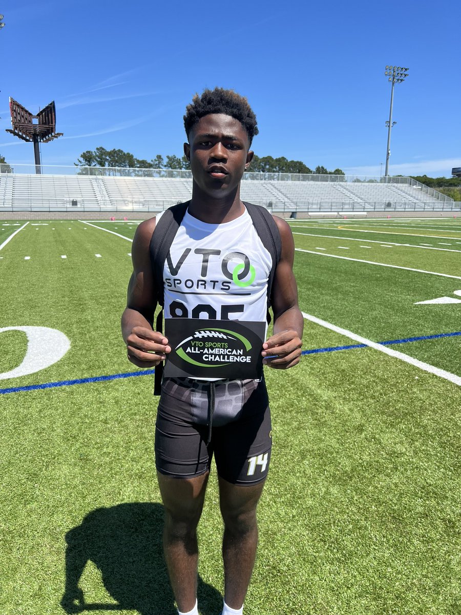 Emmanuel tweet media