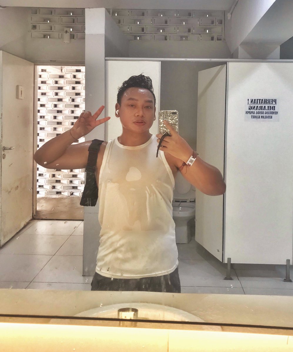 agxlsxtx's tweet photo. jan lupa hesteknya #LebaRUN 1444H #Semock4SemockOnly ya @wikurizky. 🤌🏼 https://t.co/ZFenokceBD