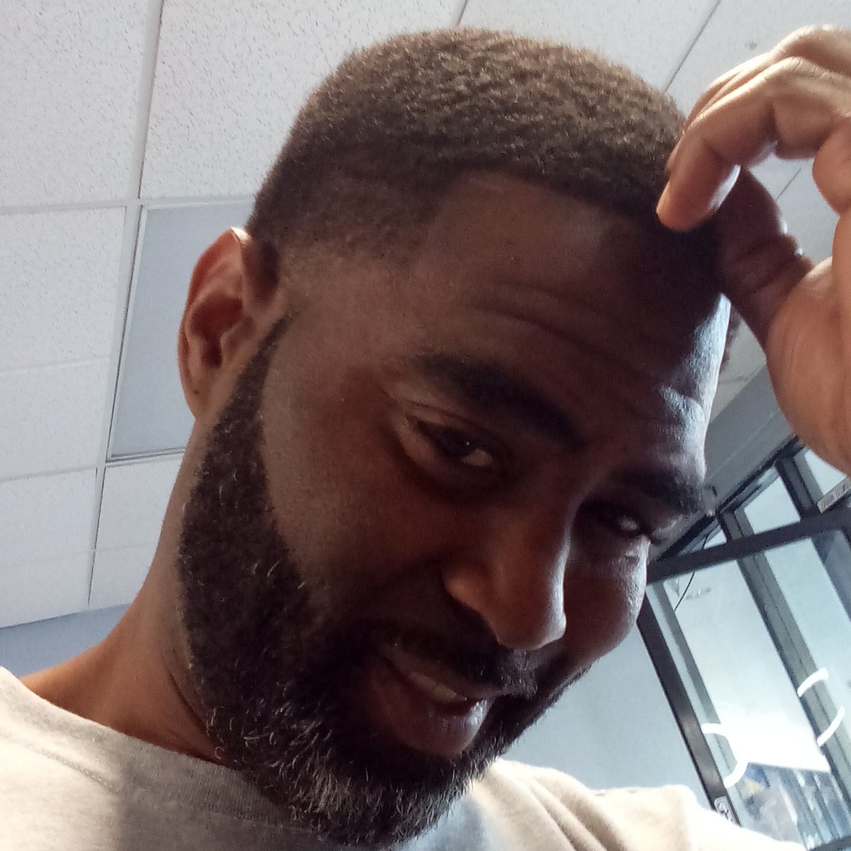 Talmage_Jamool's tweet image. Barber Lounge Life