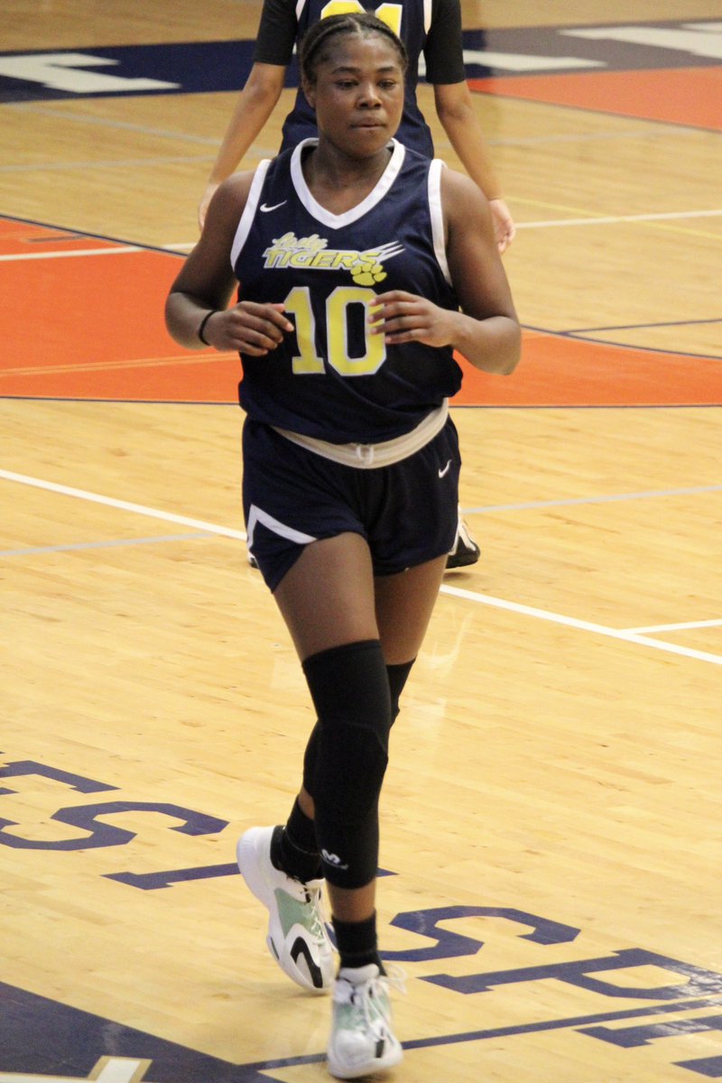 Don’t be late finding out about Crystal Hardy class of 2025, 5’10 SG that plays both ends of the floor. <a href="/DelawareWBB/">Delaware Women’s Basketball</a> <a href="/templewbb/">Temple Women’s Basketball</a> <a href="/BaylorWBB/">Baylor Women's Basketball</a> <a href="/Howard_WBB/">HowardWBB</a> <a href="/ElonWBasketball/">Elon Women's Basketball</a> <a href="/bc_wbb/">Boston College Women’s Basketball</a> <a href="/HailStateWBK/">Mississippi State Women's Basketball</a>