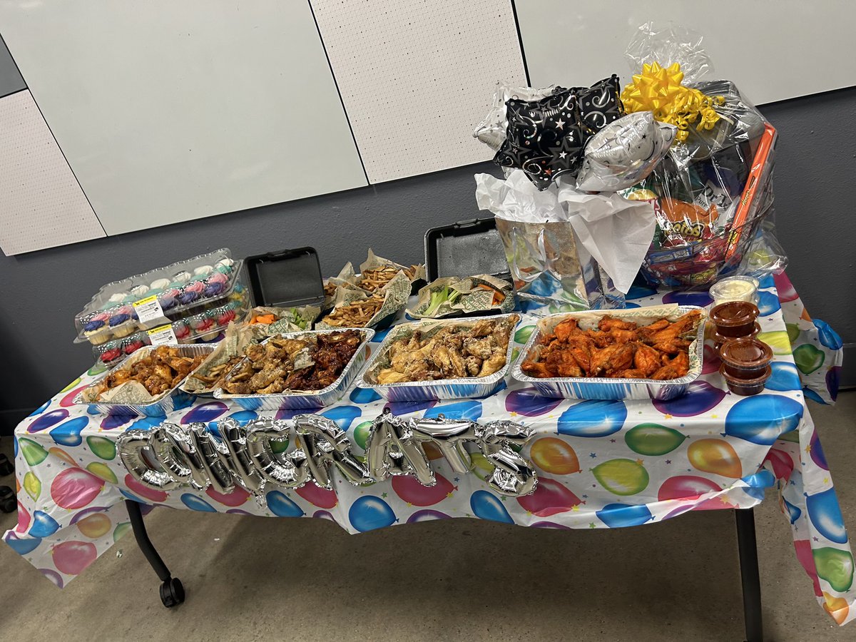 HDepot568's tweet photo. Congratulations @JordanW0568 on your promotion to CXM. The impact that you have made on your associates and peers didn’t go unnoticed. We’re gonna miss you! https://t.co/8XDzddNCoW