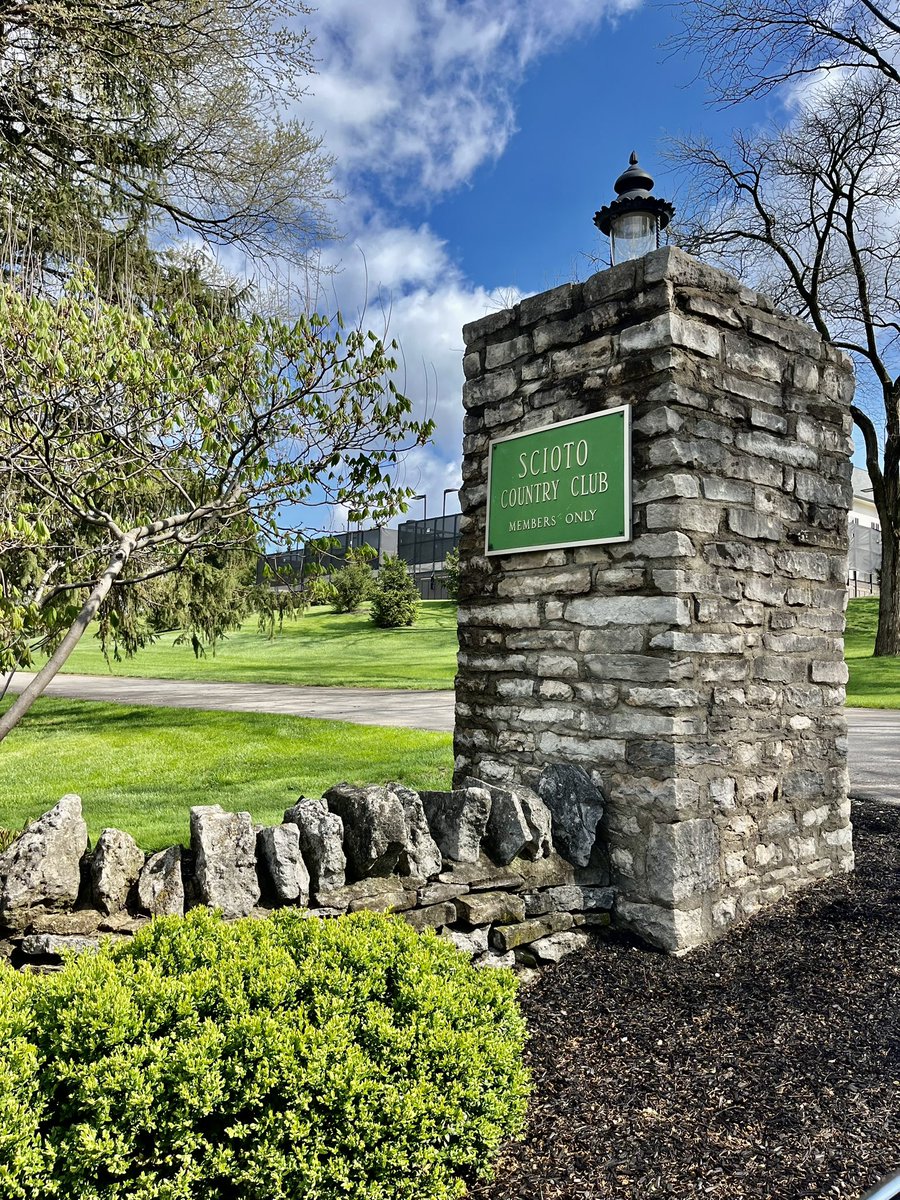 LefteeGolfCo's tweet photo. Scioto Country Club | Columbus, OH
Founded: 1916
Architect: Donald Ross
Renovated: 2021 (Andrew Green)
Notables:
- 1 of 5 U.S. courses to host 5 major championships
- Hosted 1926 U.S. Open (Bobby Jones)
- Home to Jack Nicklaus
#LefteeGolf | #SciotoCC https://t.co/eD3BS8Ddzx