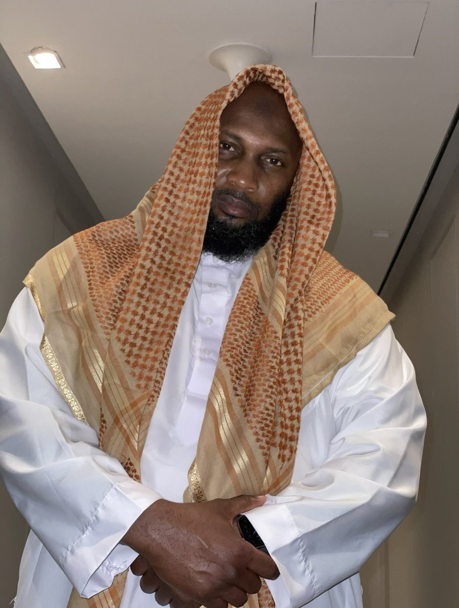 jk215pa's tweet photo. Umrah beginning 3/3/23 🕋
to
Ramadan ending 4/21/23 🌙
#BIDDIN #TheJourney #goaldigger #theprocess #thereward ..exhausted! 🫡 ✊🏾💯 https://t.co/oWBvurJPmc