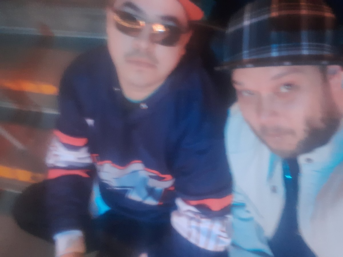 jamesofthejbb's tweet photo. #letsgooilers https://t.co/89lJTwaPgR
