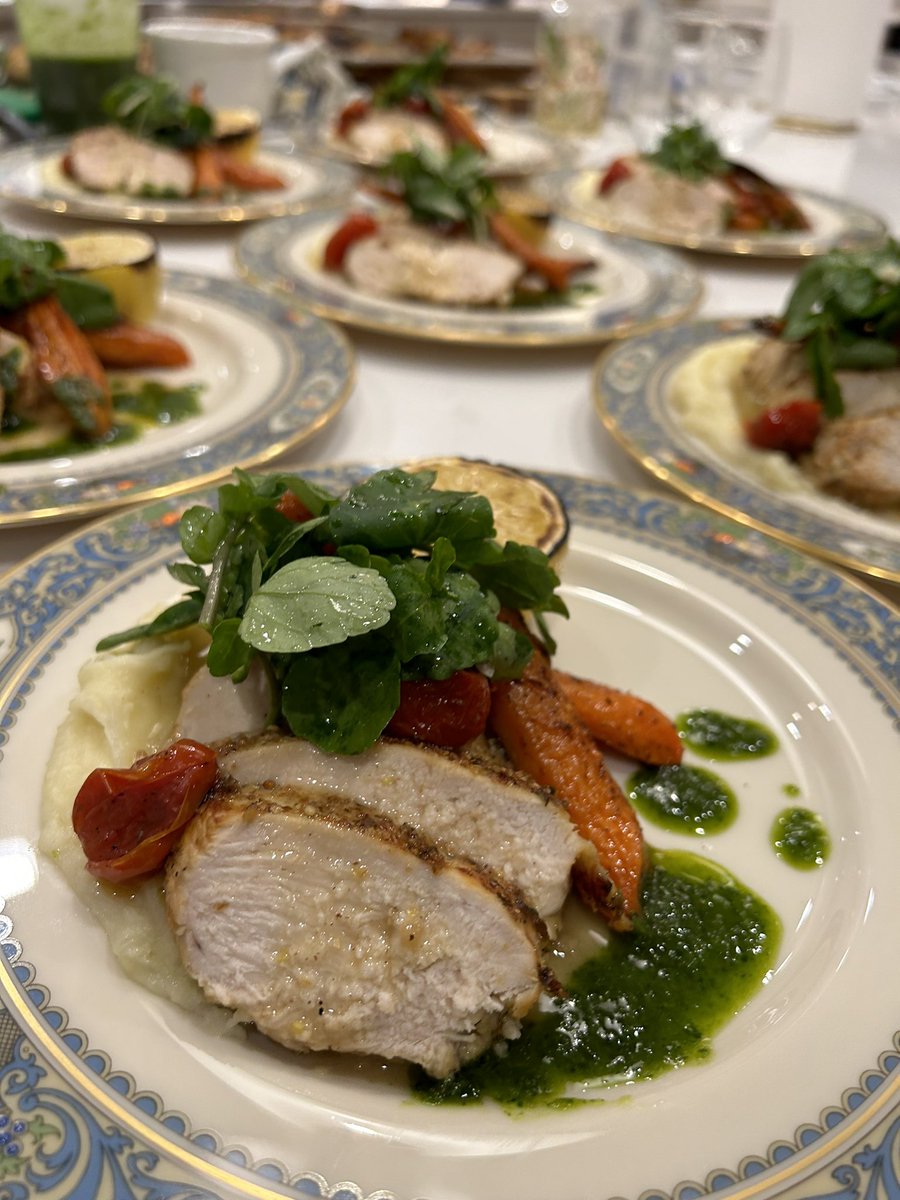 thesaltedtable's tweet photo. Close-up.๐๐ง #personalchef #cookingwithtst https://t.co/B3hHrH4uIF