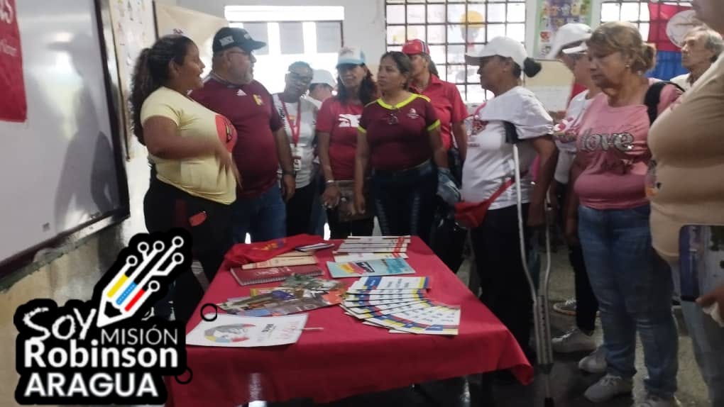 La Mesa Técnica Regional de <a href="/araguafsr/">MRobinson Aragua</a> dijo presente en el Plan de Amor en Acción y atención a las víctimas del bloqueo económico en el municipio Sucre, en esta oportunidad estuvo la Coordinadora Regional <a href="/dellraly/">DERA</a> junto a Mesa Técnica Municipal #ALBAUnionDeportiva