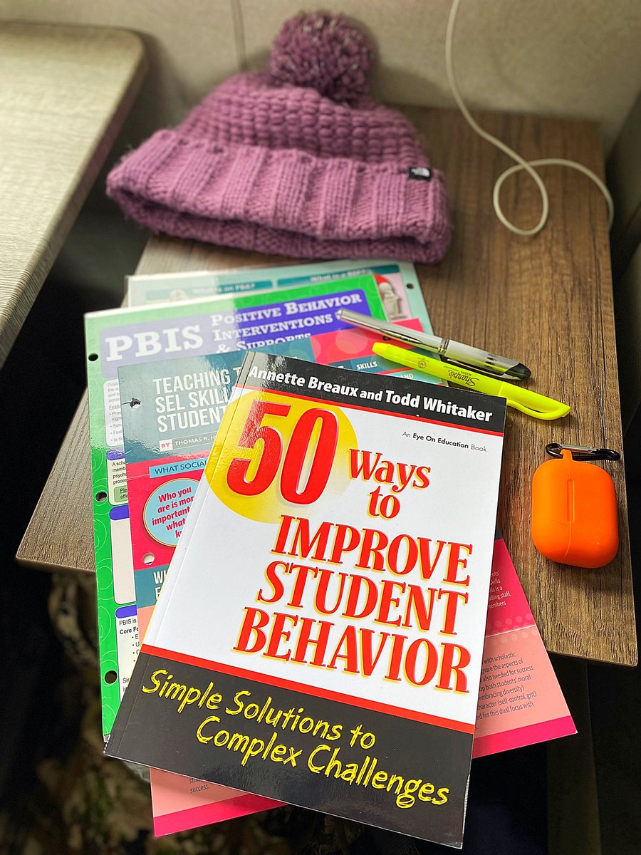 Robin Jones tweet media