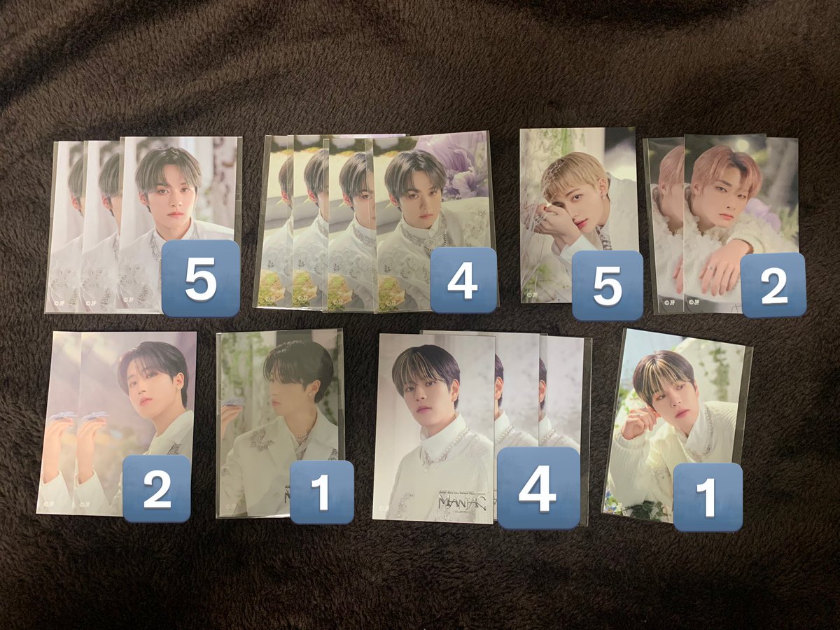 papy___2's tweet photo. straykids スキズ　maniac アンコン
オンラインくじ　くじ　FCくじ
E賞 ステッカー　交換

譲)  リノ　ヒョンジン　ハン
　　スンミン　アイエン　数字は残数

求)   フィリックス

郵送or4/30手渡し交換希望です。

お気軽にお声掛けください😊💕 https://t.co/9lJ72tXDwk