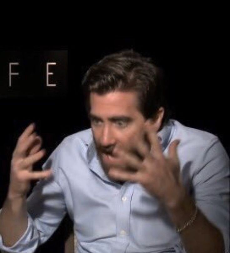hellayna_'s tweet photo. me trying to convince people to watch succession and make them understand that yes, the first 2-3 episodes are slow, but after that you can truly see that it is one of the best television shows in history and once you see that you will never go back #Succession #SuccessionHBO https://t.co/H3IU2hQGAH